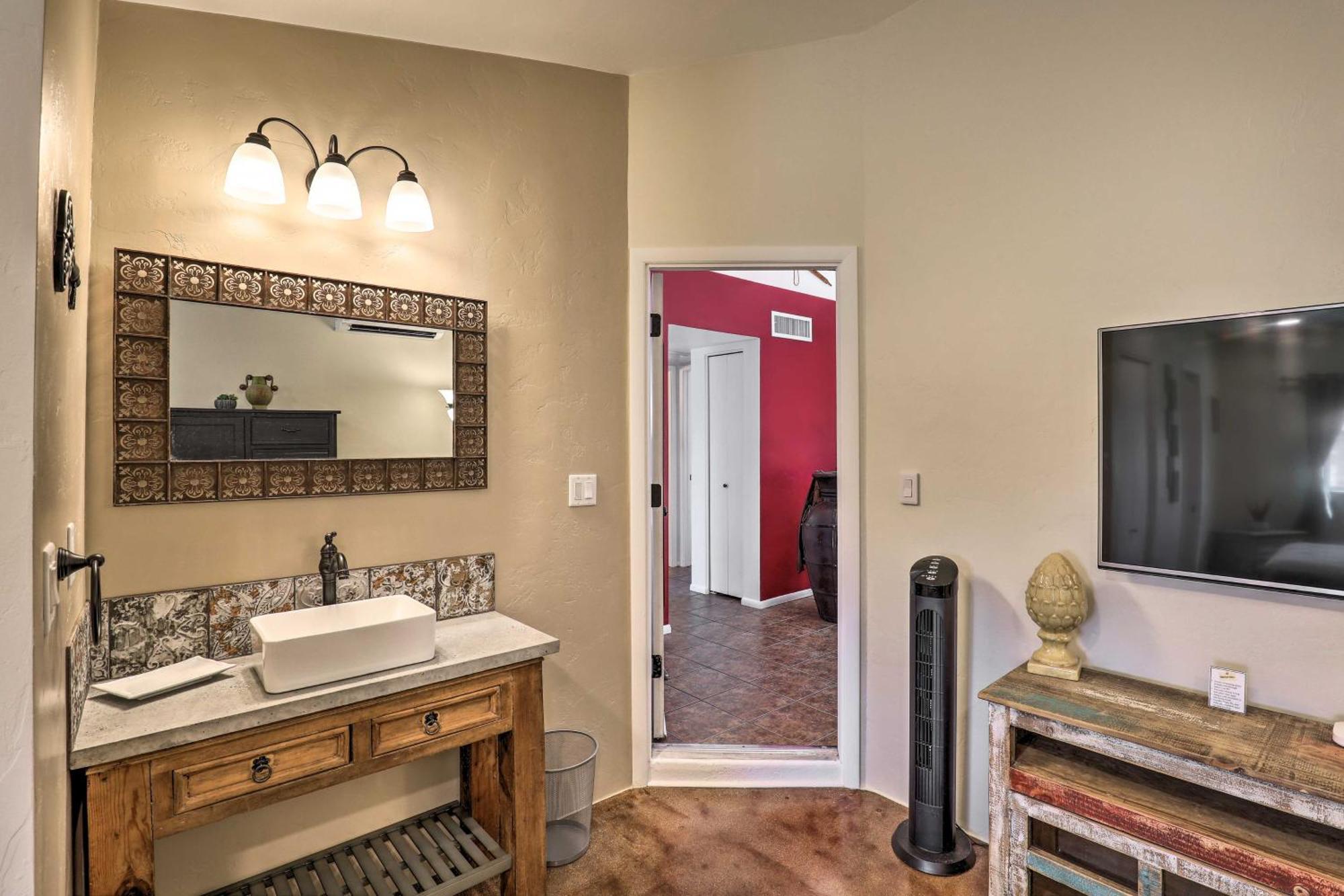 East Tucson House With Private Backyard And Fire Pit Villa Exteriör bild
