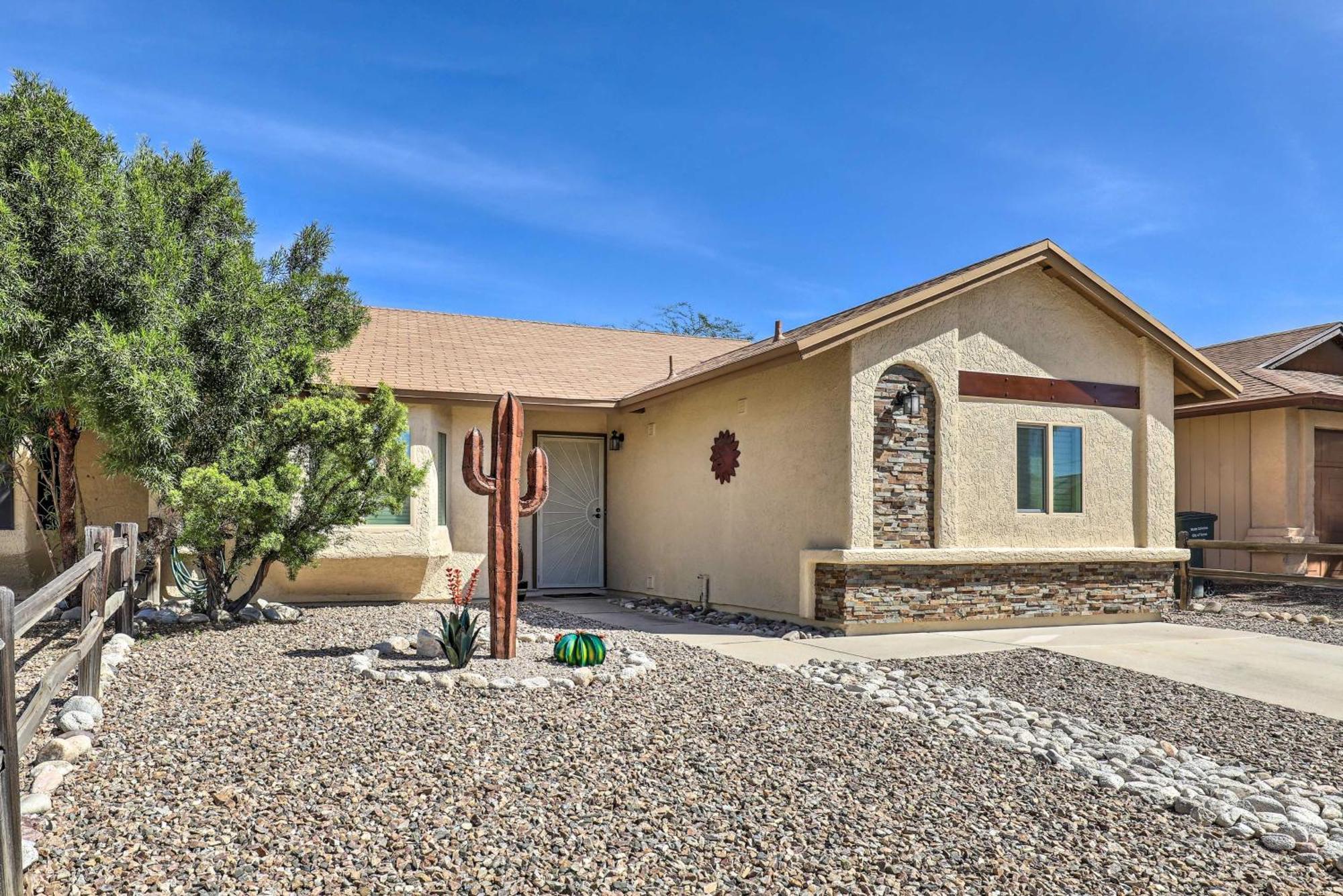 East Tucson House With Private Backyard And Fire Pit Villa Exteriör bild